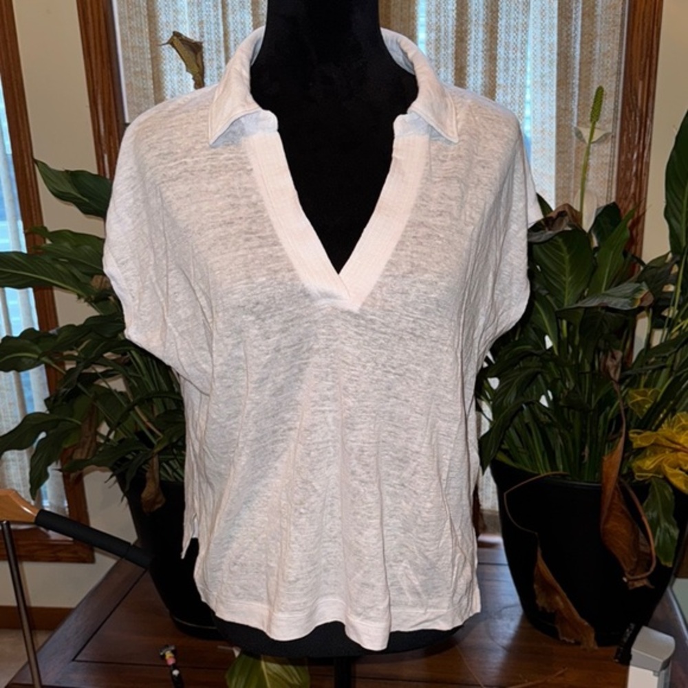Tahari White Boxy Button Down Polo Blouse